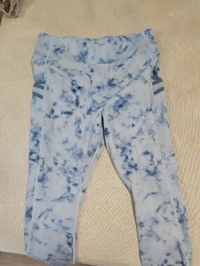 Fabletics Tie Dye Leggins